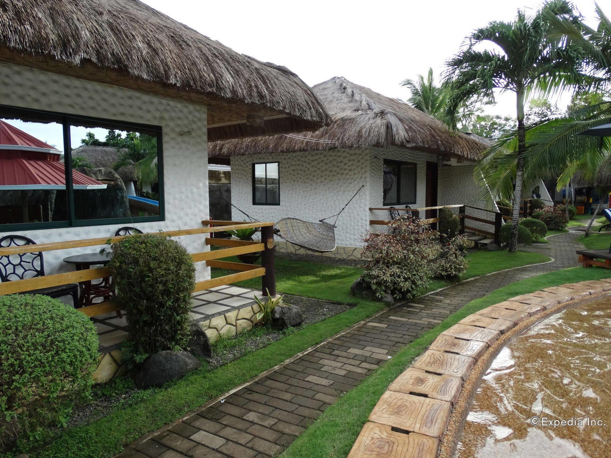 Bohol Wonderlagoon Resort Panglao Bagian luar foto